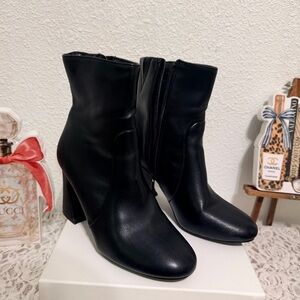 Impo Sleek Black Heeled Boots